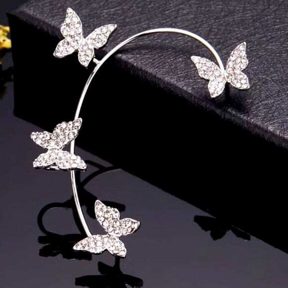 Elegant Silver Butterfly Wings Sparkle Earrings Set -NEW - Picture 3 of 4
